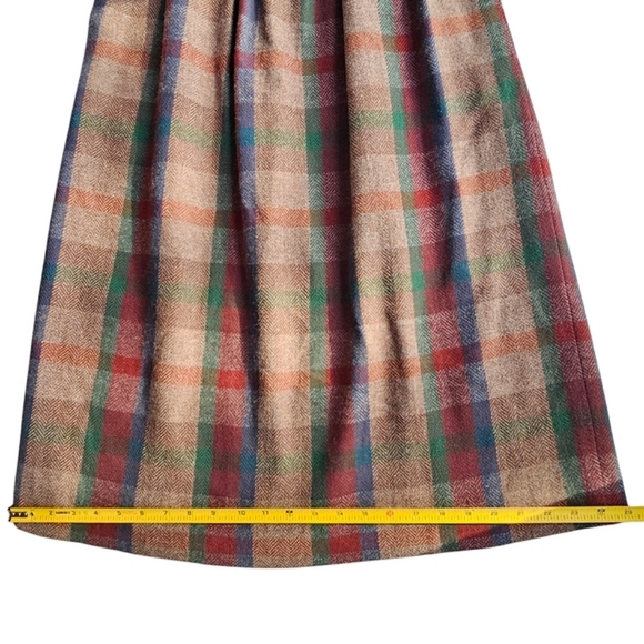 Mary Flaherty Ireland 100% Lambswool Pleated Tan/Multi Plaid Midi Skirt Size 12 - Picture 6 of 12
